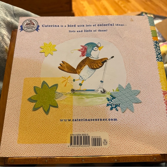 Caterina and the Lemonade Stand by Erin Eitter Kono Children’s Book - Picture 2 of 4